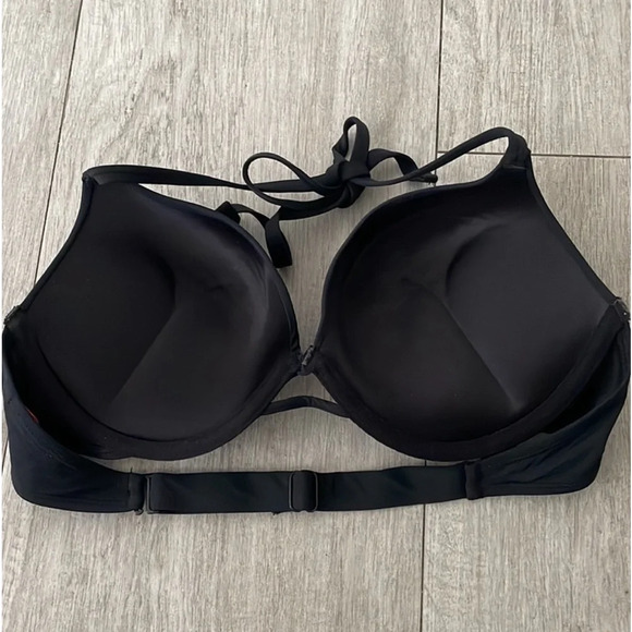 Ardene Swim Underwire Pushup Bikini Top
Black - Picture 2 of 5